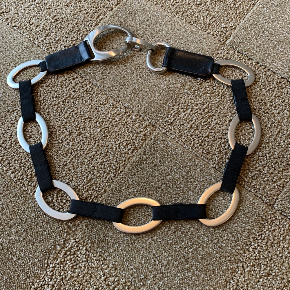 Leather Silver loop belt (elastic) Sz. Sm